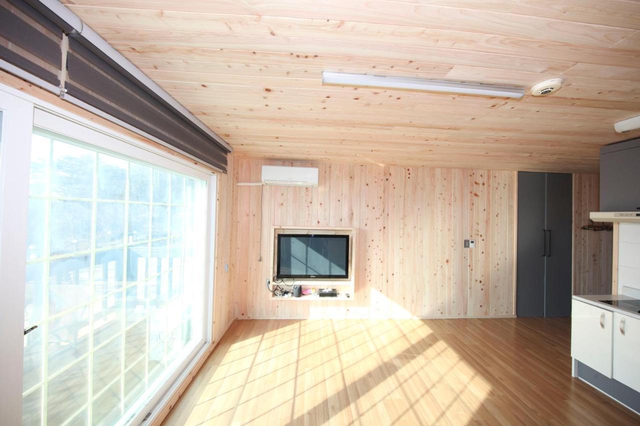 Park Jeong A Pension Ganghwa Esterno foto